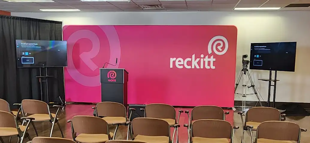 impact-studios-reckitt-town-hall-live-stream-setup