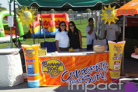 Sampling banana boat sunscreen at spring break